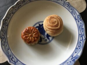 香港のお菓子・小月餅・豆沙酥
